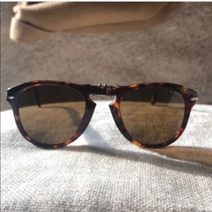 Persol 0714 polarized sunglasses